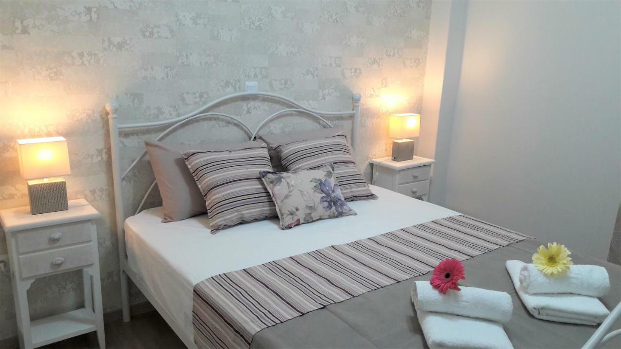 Marras Apartment Atina Dış mekan fotoğraf