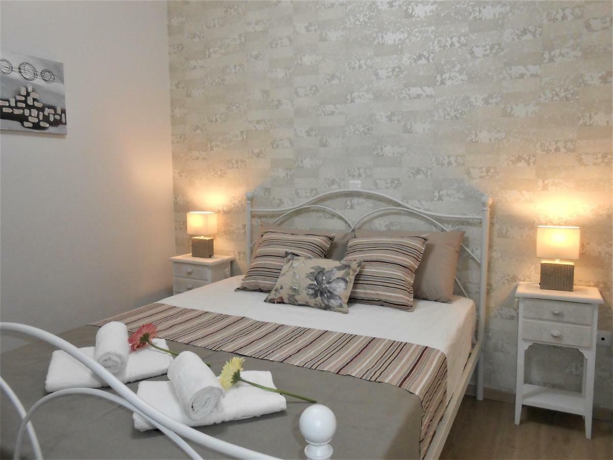 Marras Apartment Atina Dış mekan fotoğraf