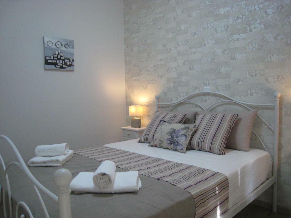 Marras Apartment Atina Dış mekan fotoğraf